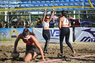 Yuliana Chavez Y Ella Resau Celebran