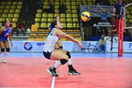Allison Mendez De El Salvador Recibe