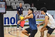 Navarro Fernando De El Salvador Recibe