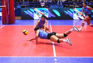 Guatemala Digging Fotr The Ball
