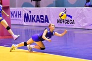 Nca Becky Valdivia Intenta Salvar El Balo N