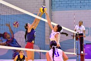 Crc Diana Espinoza De Costa Rica Y Monika Corea De Honduras Disputan El Balo N
