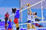 Biz Zuri Jones Ataca (1)
