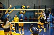 Ariana Joachin De El Salvador Remata