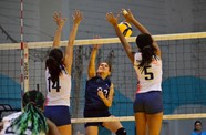 Ariana Joachin De El Salvador Remata (1)