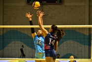 Ana Rojas De Costa Rica Remata (1)