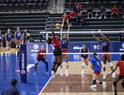 Costa Rica mejora su marca a 2-0 con remontada sobre Belice